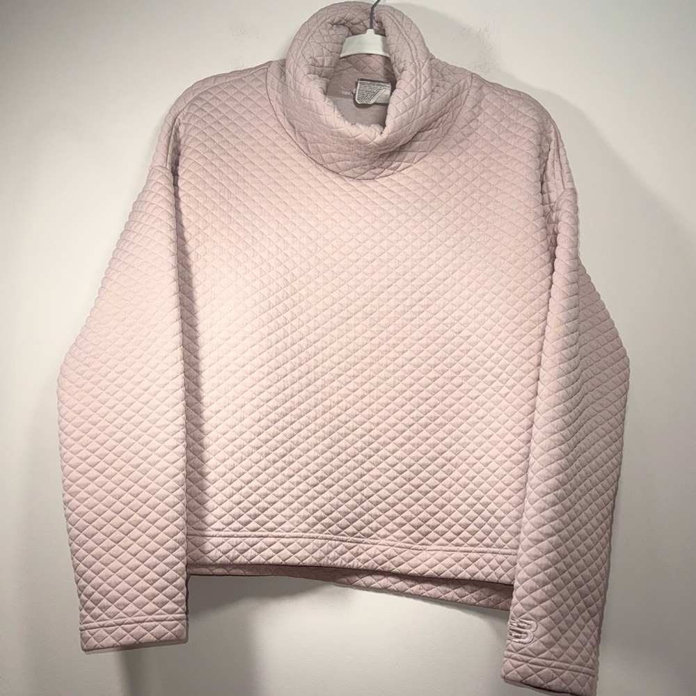 New Balance Quilted Pink Cowl Neck Cottage core Pullover Sweater Size Medium - Picture 12 of 14